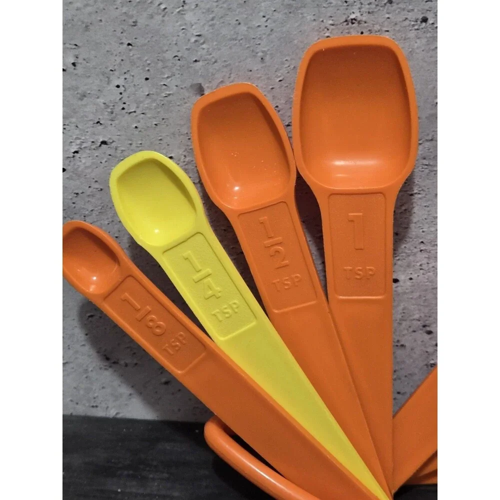 Vintage Multicolored Tupperware Measuring Spoons Set of 7 Retro Kitchen Orange
